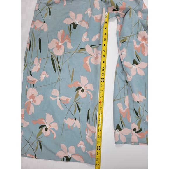 NWT Love & Piece Destiny Blue Mauve Womens Small Floral Spring Summer Romper - Picture 5 of 6